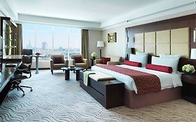 Park Regis Kris Kin Hotel